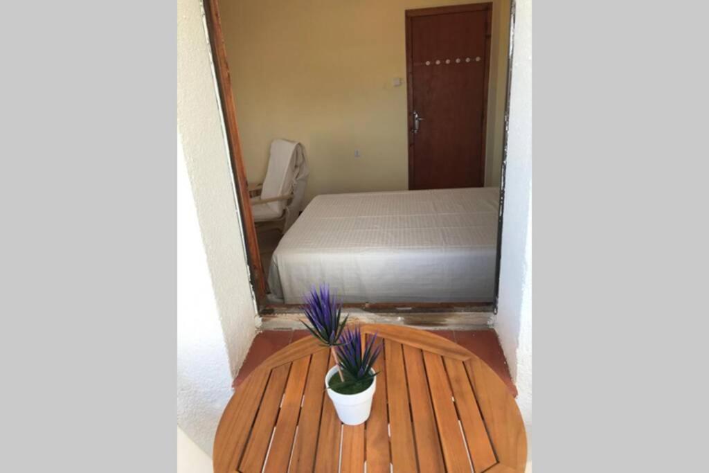 El Faro Apartaments Platja Llarga-Les Salines-Tgn Таррагона Екстер'єр фото