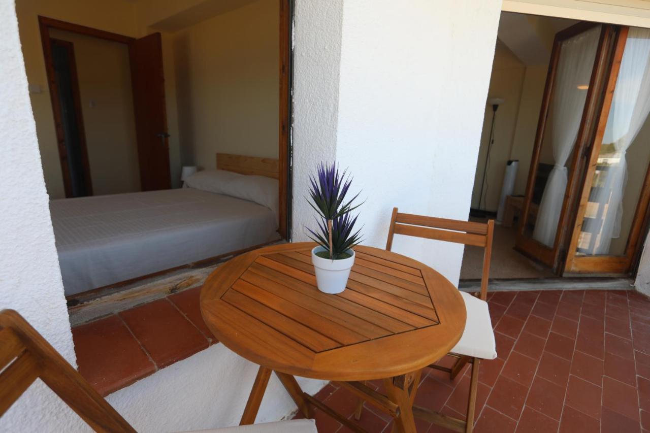 El Faro Apartaments Platja Llarga-Les Salines-Tgn Таррагона Екстер'єр фото