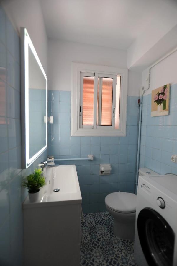 El Faro Apartaments Platja Llarga-Les Salines-Tgn Таррагона Екстер'єр фото