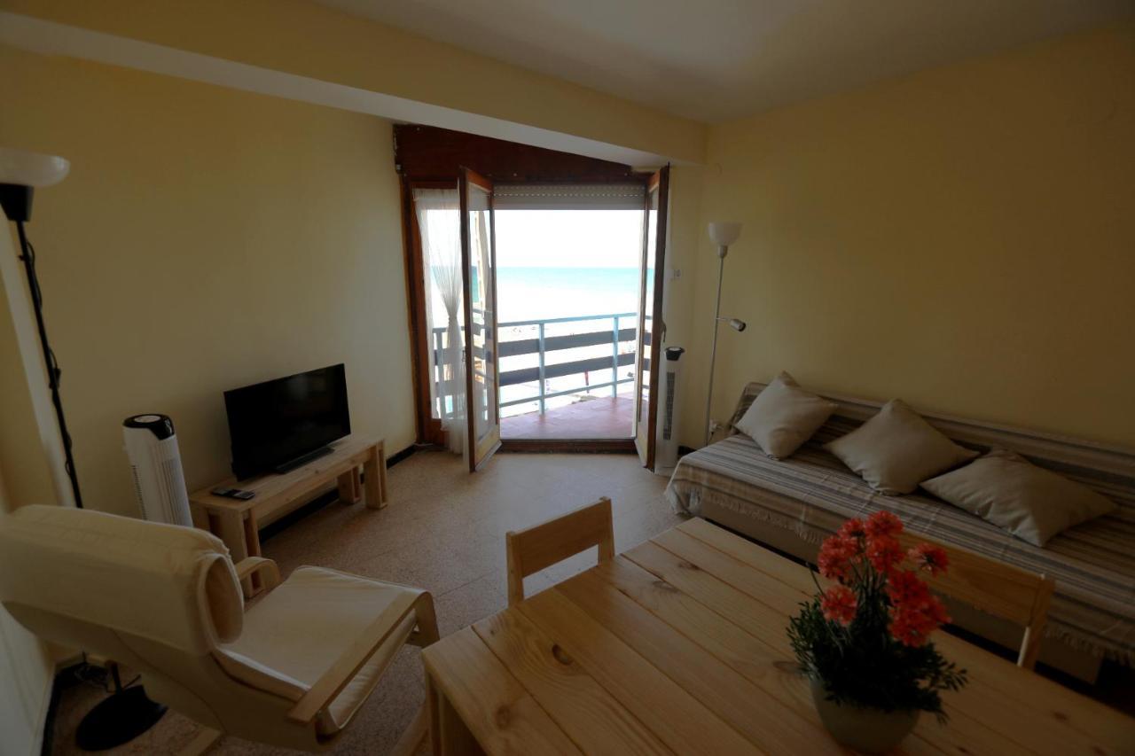 El Faro Apartaments Platja Llarga-Les Salines-Tgn Таррагона Екстер'єр фото