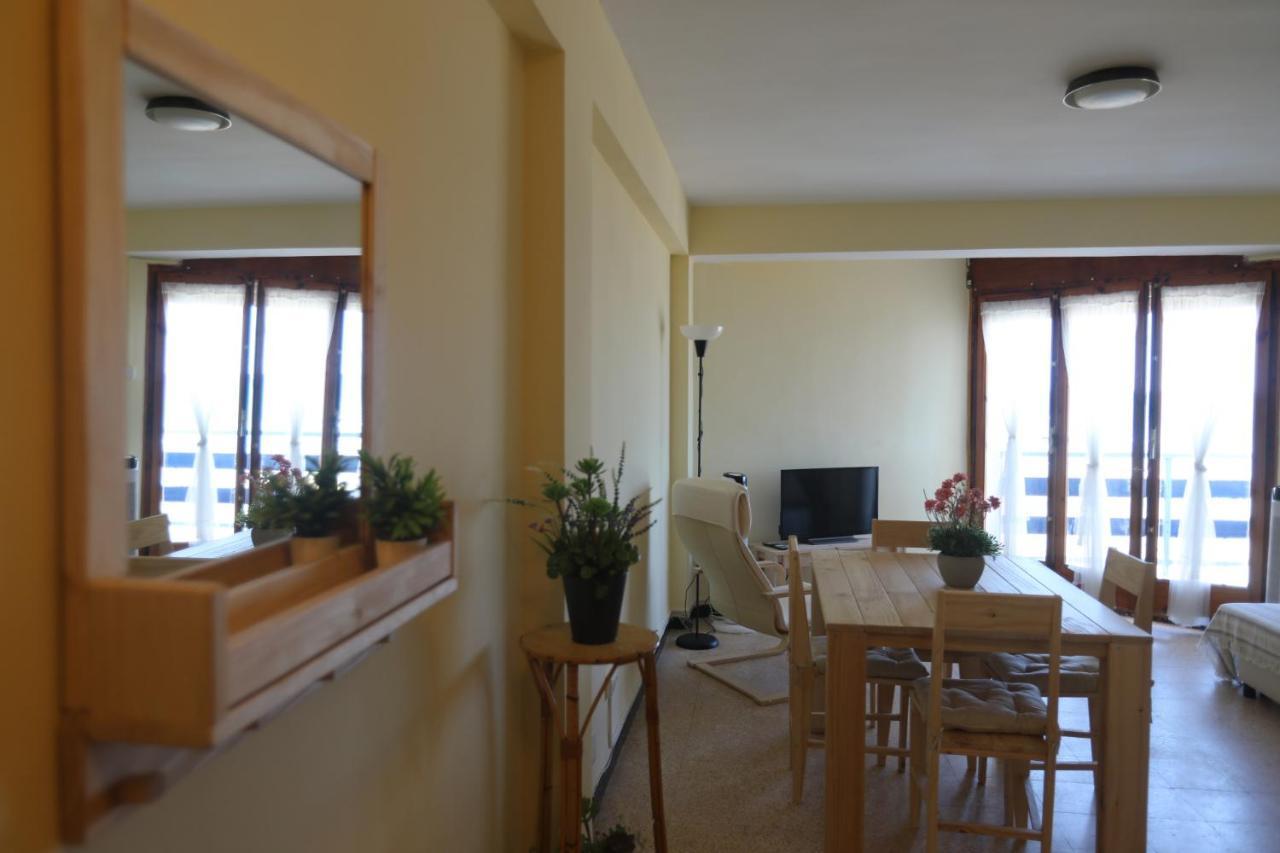 El Faro Apartaments Platja Llarga-Les Salines-Tgn Таррагона Екстер'єр фото