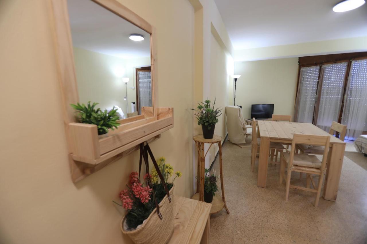 El Faro Apartaments Platja Llarga-Les Salines-Tgn Таррагона Екстер'єр фото