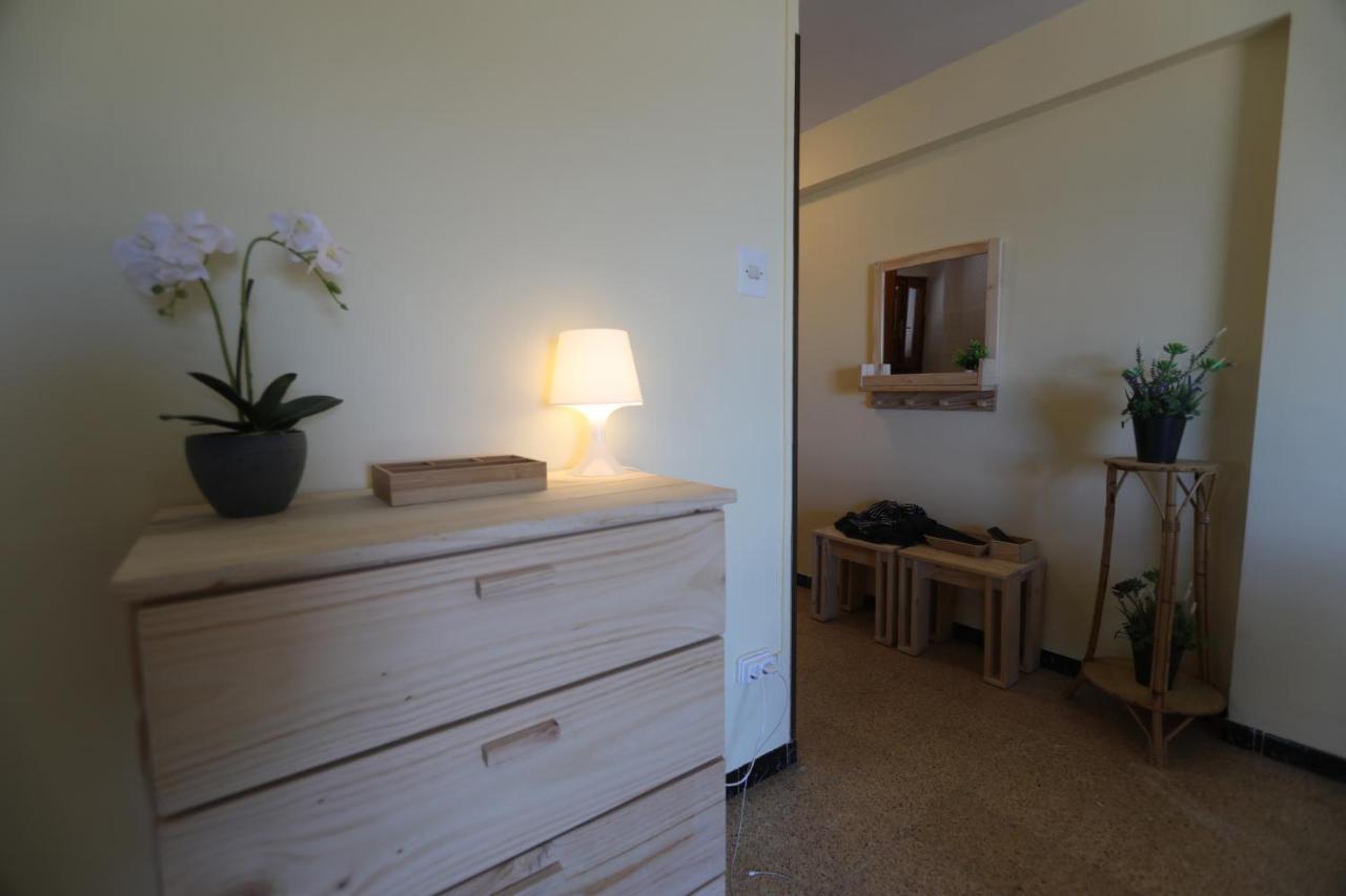 El Faro Apartaments Platja Llarga-Les Salines-Tgn Таррагона Екстер'єр фото