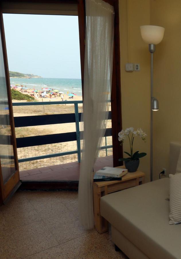 El Faro Apartaments Platja Llarga-Les Salines-Tgn Таррагона Екстер'єр фото
